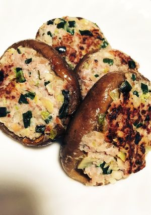 【リメイクにも!】椎茸の餃子餡づめ♡-レシピのメイン写真