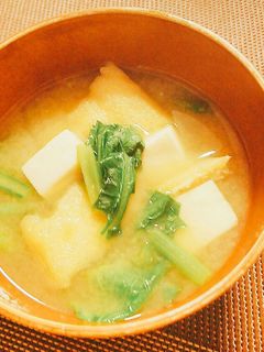 かぶの葉と油揚げと豆腐の味噌汁-レシピのメイン写真