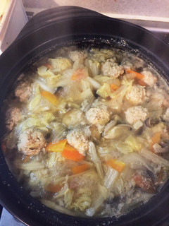 野菜たっぷり肉団子鍋!-レシピのメイン写真