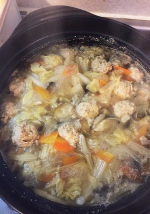 野菜たっぷり肉団子鍋！-レシピのメイン写真