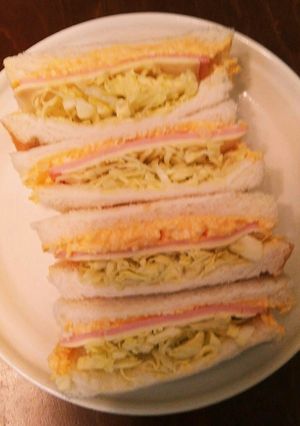 ひし餅柄サンドイッチ-レシピのメイン写真