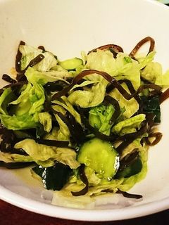 レタスときゅうりの塩昆布和え-レシピのメイン写真