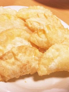 おつまみに最高☆餃子の皮チーズ揚げ☆-レシピのメイン写真