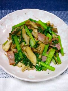 簡単!舞茸と青菜のこんぶ茶炒め-レシピのメイン写真