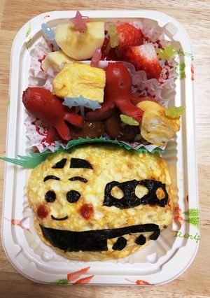 オムライスでドクターイエローのキャラ弁-レシピのメイン写真