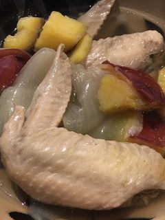 手羽先とさつまいものほろほろスープ-レシピのメイン写真