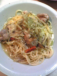 鶏とごぼうの煮込みパスタ-レシピのメイン写真