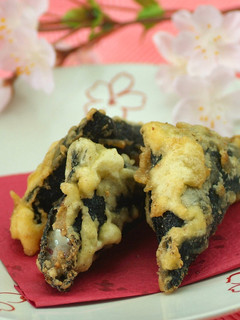 チーズと梅のおにぎり天ぷら-レシピのメイン写真