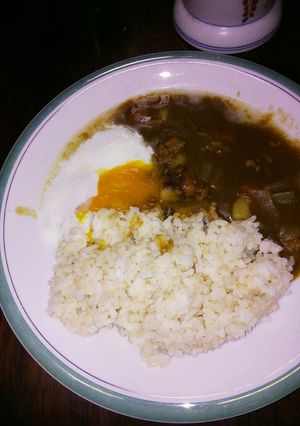 カレーon温泉卵の作り方-レシピのメイン写真