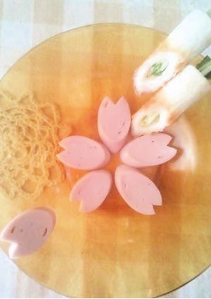 簡単✿桜の花びらの飾り切り♪春♪ピンク色-レシピのメイン写真