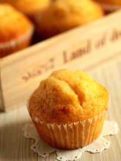 *バター無しでもしっとりバニラマフィン♪-レシピのメイン写真