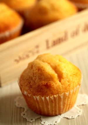 *バター無しでもしっとりバニラマフィン♪-レシピのメイン写真