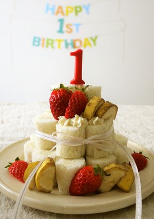 食パンで♪１歳の誕生日ケーキ【離乳食】-レシピのメイン写真