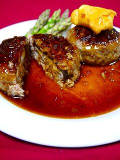 大きい椎茸☆包みハンバーグ-レシピのメイン写真