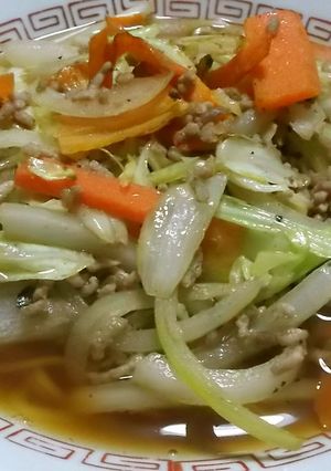 野菜でボリュームたっぷりラーメン-レシピのメイン写真