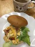 ハンバーガー(スクランブルエッグ)