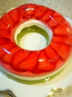 雛祭り⭐苺入りゼリー多めヨーグルトケーキ-レシピのメイン写真