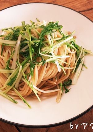 簡単ヘルシー♪水菜とアンチョビのパスタ！-レシピのメイン写真