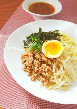 こってり濃厚☆甘辛肉味噌つけ麺。-レシピのメイン写真