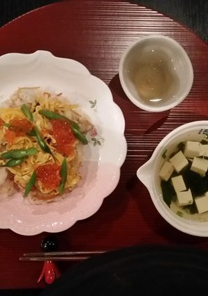 豆腐とわかめのお吸い物-レシピのメイン写真