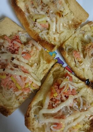 油揚げピザ☆めんたいマヨしらす-レシピのメイン写真