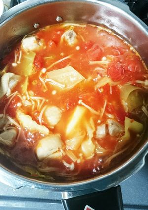 鶏モモ肉と野菜のトマトスープ煮込み-レシピのメイン写真