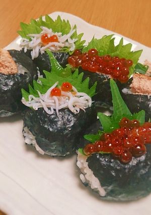 ぱっかんおにぎり 具が見える-レシピのメイン写真