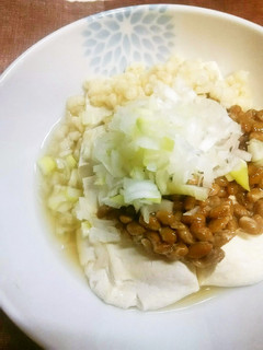 簡単!納豆と天かすDEサクネバ温豆腐♪-レシピのメイン写真