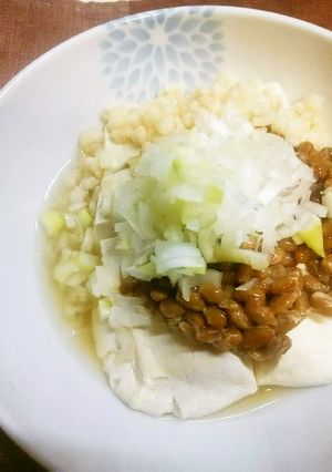 簡単！納豆と天かすDEサクネバ温豆腐♪-レシピのメイン写真