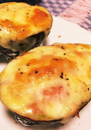 ＊アボカド丸ごとグラタン風ココット＊-レシピのメイン写真