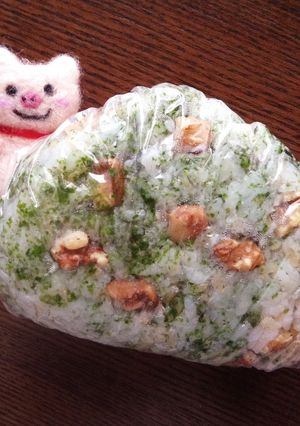 まぜるだけ簡単♪塩あおさくるみにぎり-レシピのメイン写真