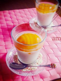 昔ながらのミルクプリン♪黄桃のっけ。-レシピのメイン写真