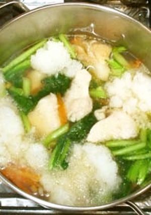 鶏肉と小松菜のおろし煮♪簡単餅入り-レシピのメイン写真