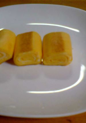 うちのお弁当おかず~焼き方にコツ~卵焼き-レシピのメイン写真