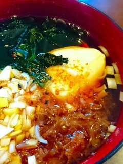 超簡単☆10分でわかめたっぷりうどん♪-レシピのメイン写真