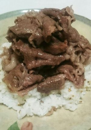 和牛薄切り丼-レシピのメイン写真
