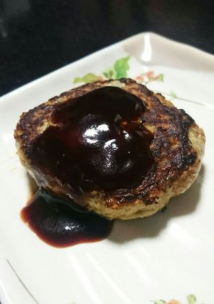 材料４つで！！柔らかい♪ふ入りハンバーグ-レシピのメイン写真
