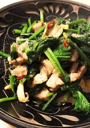 塩豚&ほうれん草&まいたけの炒め物-レシピのメイン写真