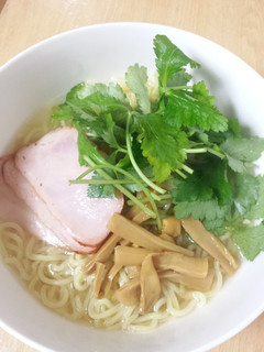 さっぱり塩ラーメン♪餃子の王将-レシピのメイン写真
