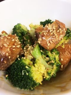 鶏肉とブロッコリーの簡単照り焼きサラダ-レシピのメイン写真