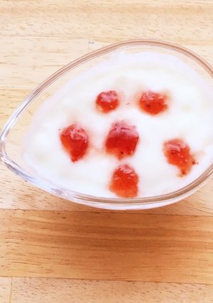 ヨーグルトに咲いたお花-レシピのメイン写真
