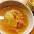 春らしい♬丸ごと新玉ねぎのグラタンスープ