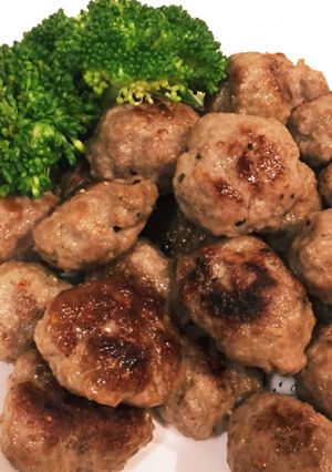 【お弁当にも】ソーセージ風味の焼き肉団子-レシピのメイン写真