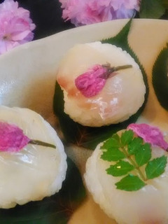 真鯛丸ごと!昆布締め、鯛飯、汁、鯛子煮付-レシピのメイン写真
