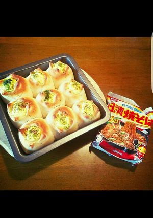 マヨネーズ焼きそば⚫ちぎりパン-レシピのメイン写真