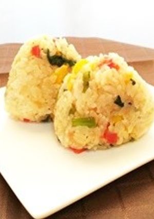 カラフル野菜ライスおにぎり-レシピのメイン写真