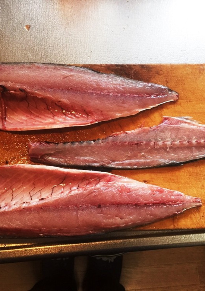 鯖の三枚下ろし-レシピのメイン写真