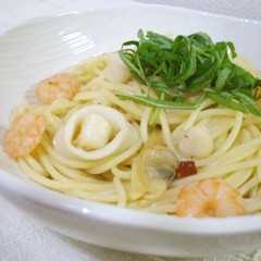 รูปของ シーフードコンソメお手軽パスタ