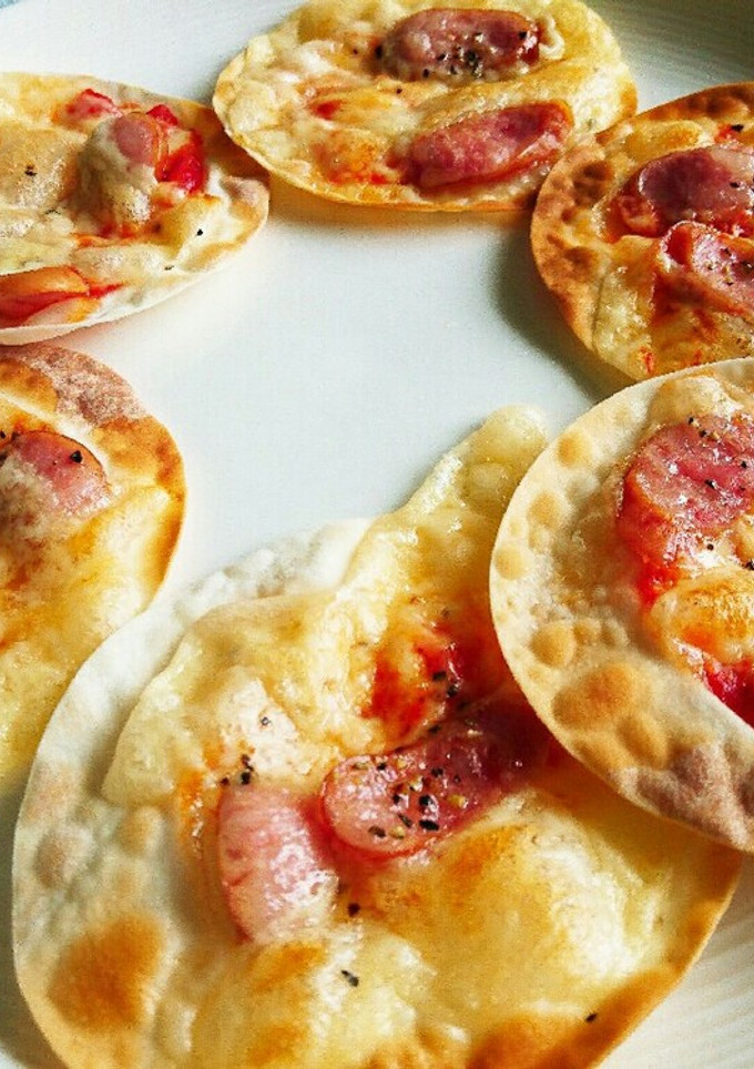 餃子の皮で作る簡単ピザ♡-レシピのメイン写真