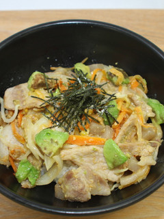お肌ぴっちぴち丼-レシピのメイン写真